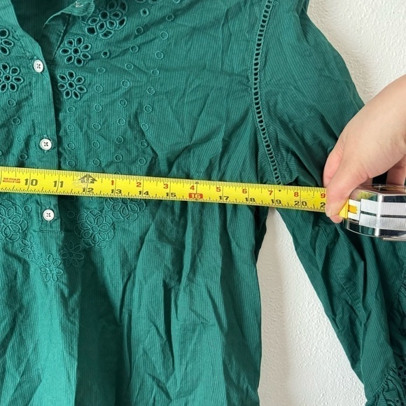 Green J crew embroidered eyelet ruffle sleeve mock neck blouse sz s - Picture 14 of 15